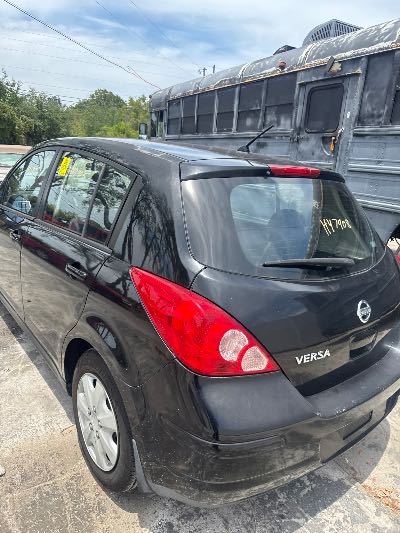 2007 Nissan Versa Location - Imports - Row 17 - Stock # H47908