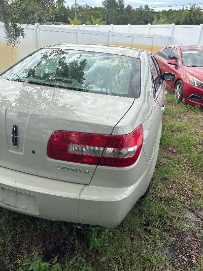 2006 Lincoln Zephyr Location - Ford - Row 32 - Stock # H47809