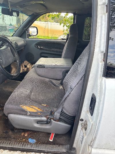 2001 Dodge Ram 1500 Location - Large Trucks & Vans - Row 50 - Stock # H47967