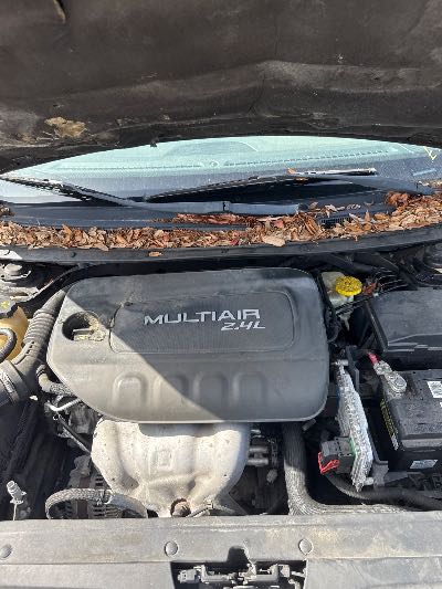 2015 CHRYSLER 200 Location - Chrysler - Row 44 - Stock # H48109