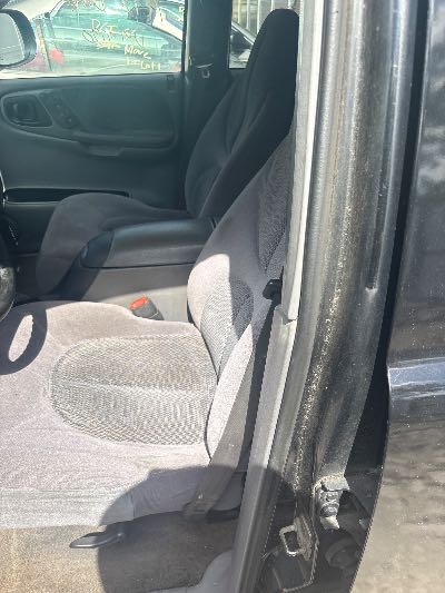 1998 Dodge Durango Location - Large Trucks & Vans - Row 31 - Stock # H47901