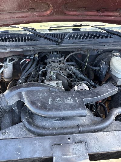 2003 Chevrolet Tahoe Location - Large Trucks & Vans - Row 33 - Stock # H48254