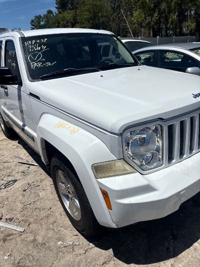 2011 Jeep Liberty Location - Chrysler - Row 47 - Stock # H48238