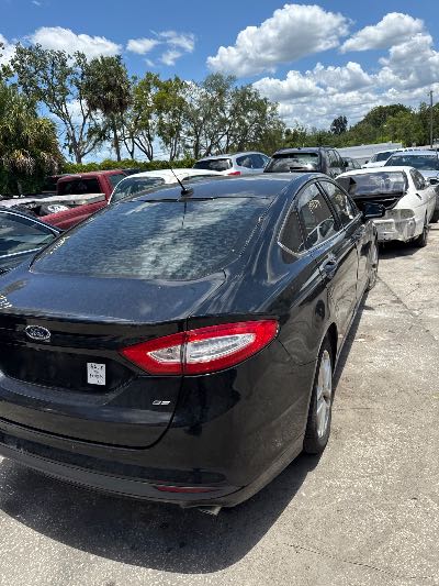 2016 ford fusion  Location - Ford - Row 26 - Stock # H48329