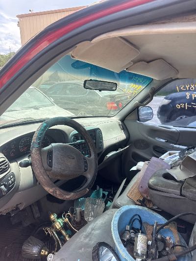 1998 Ford F-150 Location - Large Trucks & Vans - Row 50 - Stock # H48451