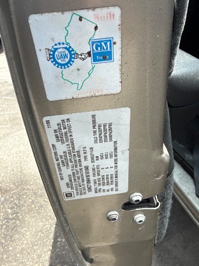 2001 Chevrolet Blazer Location - GM - Row 27 - Stock # H48453