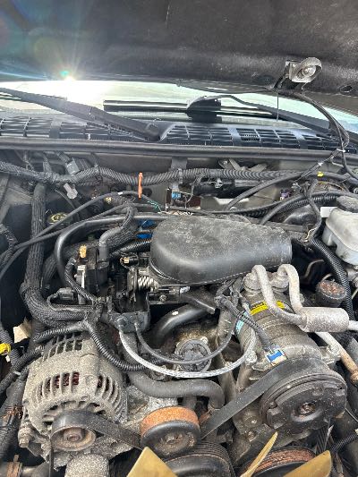 2001 Chevrolet Blazer Location - GM - Row 27 - Stock # H48453