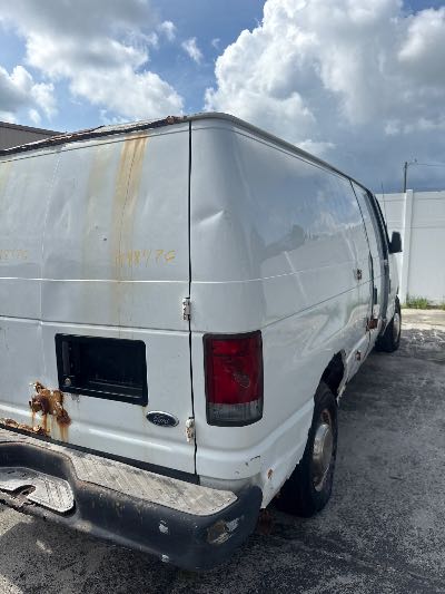 2003 Ford E-250 Location - Large Trucks & Vans - Row 50 - Stock # H48476