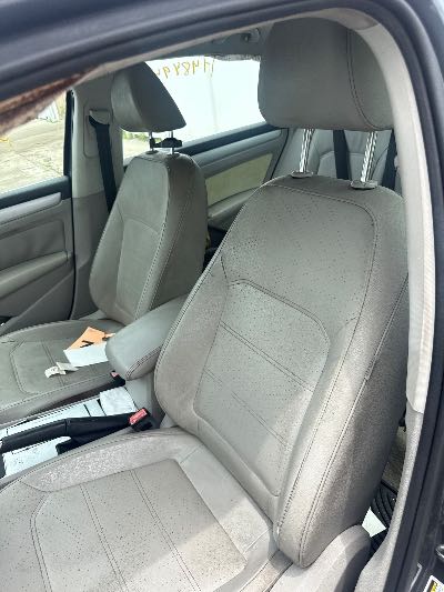 2012 Volkswagen Passat Location - Imports - Row 13 - Stock # H48494