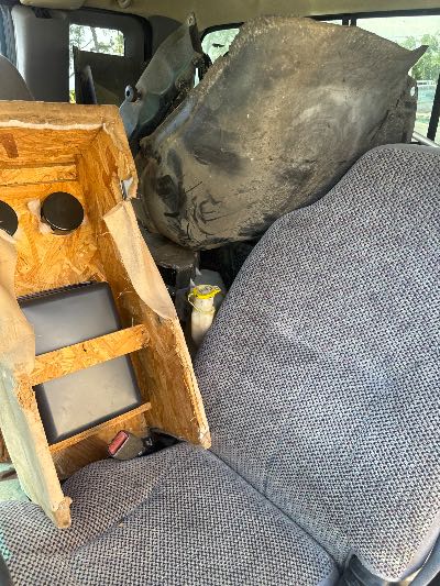 1998 Dodge Ram 1500 Location - Large Trucks & Vans - Row 50 - Stock # H48491