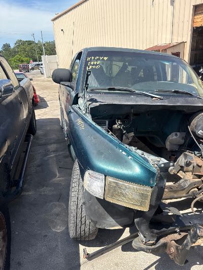 1998 Dodge Ram 1500 Location - Large Trucks & Vans - Row 50 - Stock # H48491