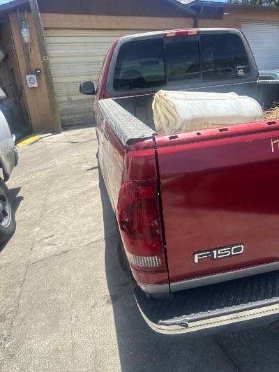 1999 Ford F-150 Location - Large Trucks & Vans - Row 50 - Stock # H48515
