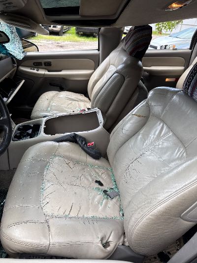 2002 Chevrolet Suburban 1500 Location - Large Trucks & Vans - Row 50 - Stock # H48535