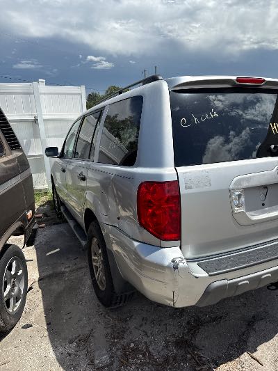 2004 Honda Pilot Location - Imports - Row 9 - Stock # H48577