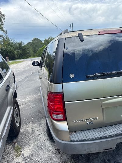 2002 Ford Explorer Location - Ford - Row 28 - Stock # H48675