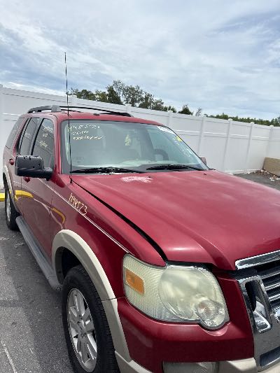 2010 Ford Explorer Location - Ford - Row 28 - Stock # H48573