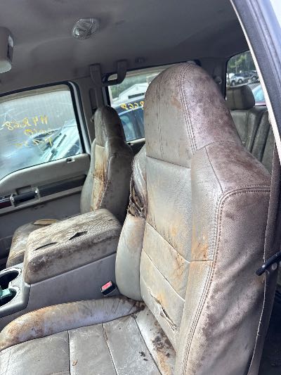 2010 Ford F-250 Location - Large Trucks & Vans - Row 21 - Stock # H48668