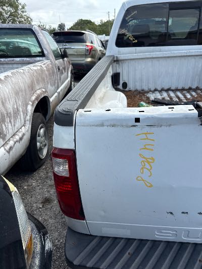 2010 Ford F-250 Location - Large Trucks & Vans - Row 21 - Stock # H48668