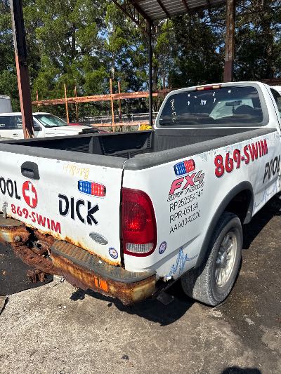 2000 Ford F-150 Location - Large Trucks & Vans - Row 16 - Stock # H48588