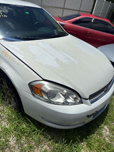 2014 Chevrolet Impala Limited Location - GM - Row 35 - Stock # H48553