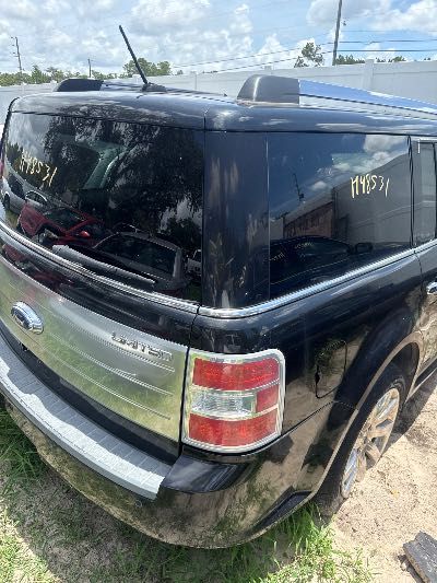 2010 Ford Flex Location - Ford - Row 29 - Stock # H48531