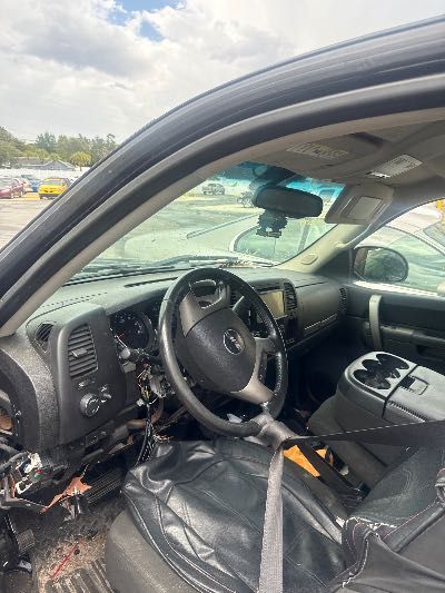 2011 GMC Sierra 1500 Location - Large Trucks & Vans - Row 20 - Stock # H48872