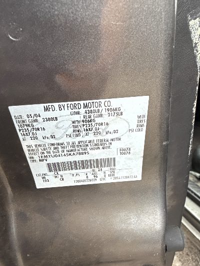 2005 Ford Escape Location - Ford - Row 30 - Stock # H48907