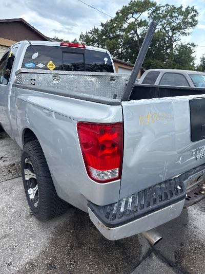 2004 Nissan Titan Location - Large Trucks & Vans - Row 25 - Stock # H48603