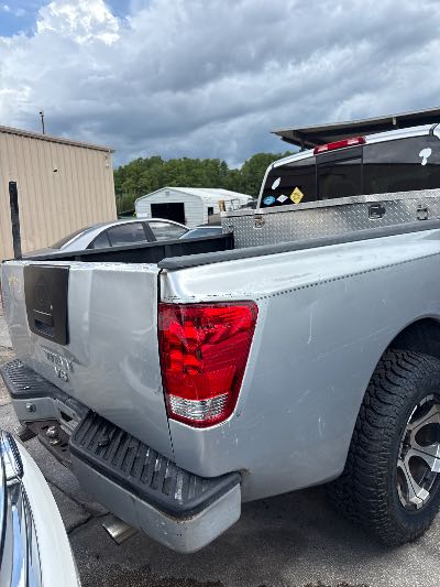 2004 Nissan Titan Location - Large Trucks & Vans - Row 25 - Stock # H48603