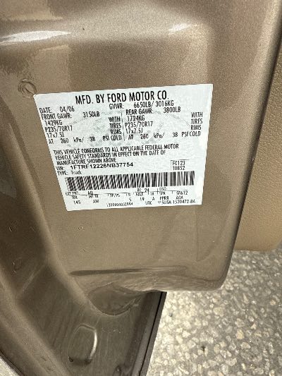 2006 Ford F-150 Location - Large Trucks & Vans - Row 24 - Stock # H48914