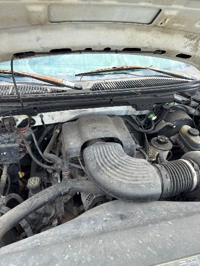 2004 Ford F-150 Heritage Location - Large Trucks & Vans - Row 20 - Stock # H48858