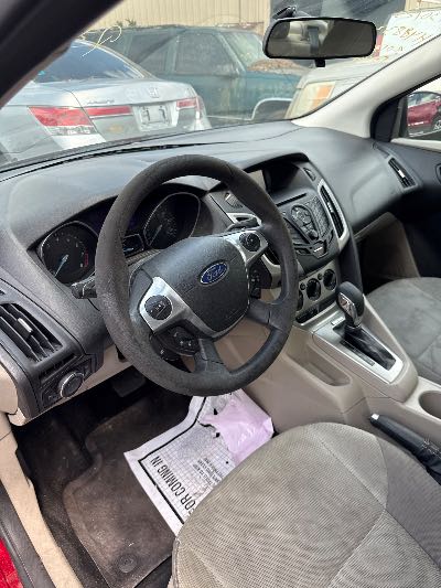 2013 Ford Focus Location - Ford - Row 30 - Stock # H48833