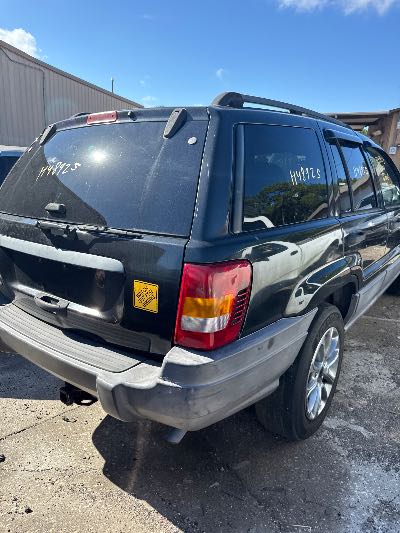 2004 Jeep Grand Cherokee Location - Chrysler - Row 44 - Stock # H48925