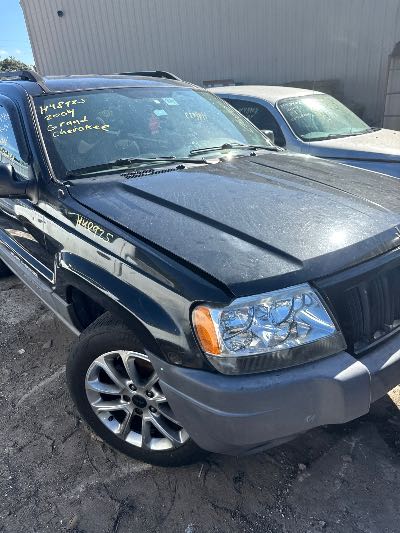 2004 Jeep Grand Cherokee Location - Chrysler - Row 44 - Stock # H48925