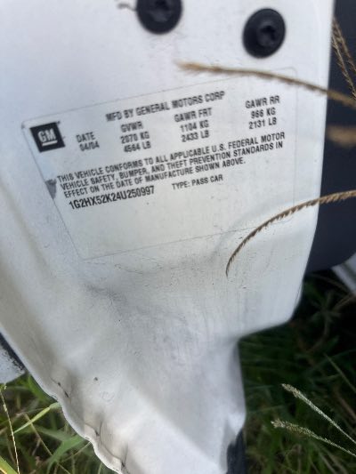 2004 Pontiac Bonneville Location - GM - Row 35 - Stock # H48770