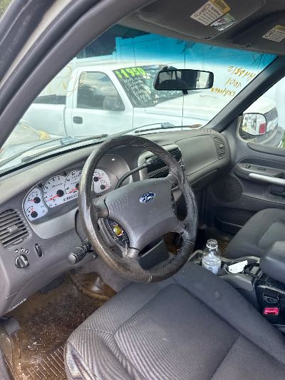 2001 Ford Explorer Location - Ford - Row 31 - Stock # H48815