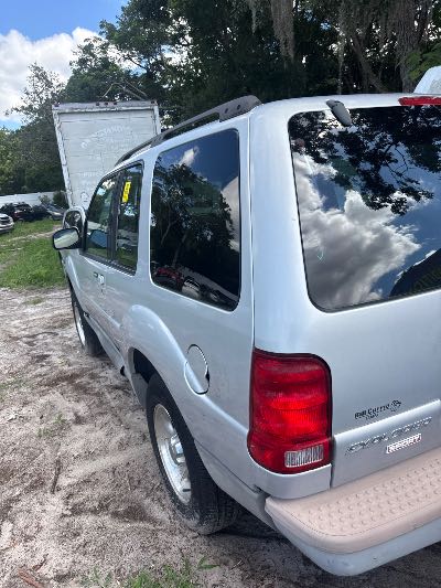 2001 Ford Explorer Location - Ford - Row 31 - Stock # H48815