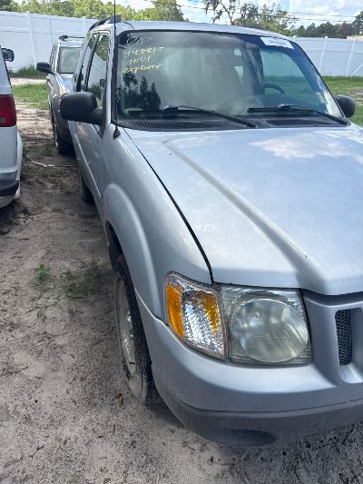 2001 Ford Explorer Location - Ford - Row 31 - Stock # H48815