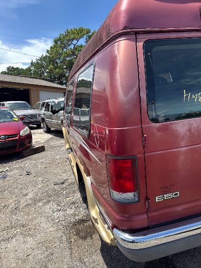 2001 Ford Econoline Location - Large Trucks & Vans - Row 23 - Stock # H48959