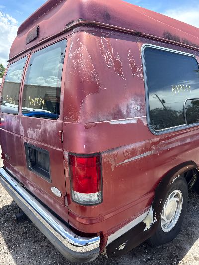 2001 Ford Econoline Location - Large Trucks & Vans - Row 23 - Stock # H48959