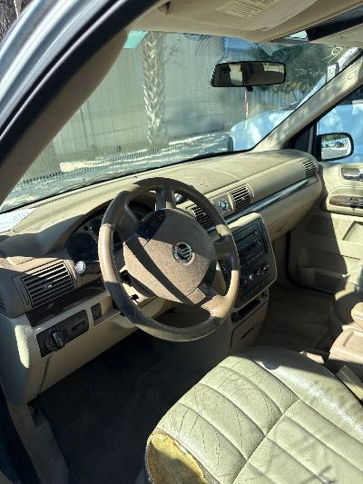 2005 Mercury Monterey Location - Ford - Row 31 - Stock # H48973