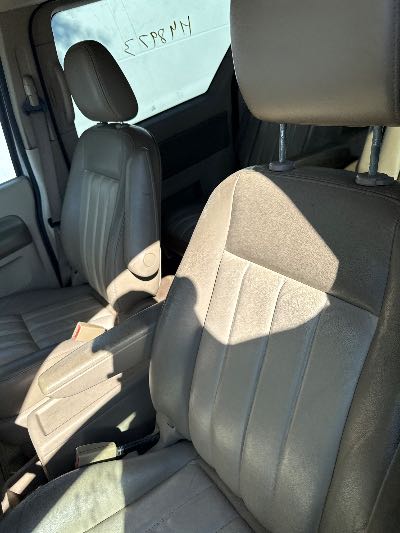 2005 Mercury Monterey Location - Ford - Row 31 - Stock # H48973