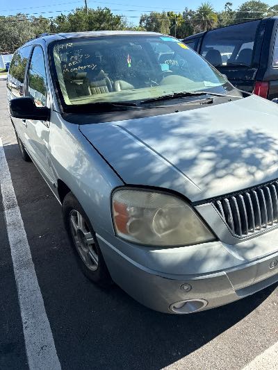 2005 Mercury Monterey Location - Ford - Row 31 - Stock # H48973