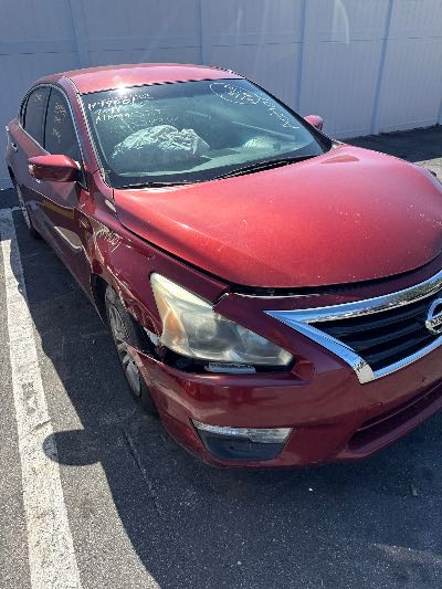 2014 Nissan Altima Location - Imports - Row 29 - Stock # H49001