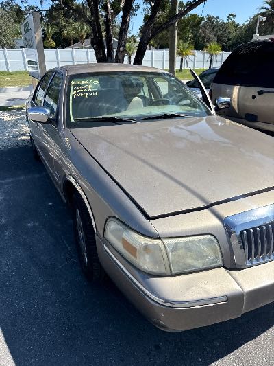 2006 Mercury Grand Marquis Location - Ford - Row 30 - Stock # H49010