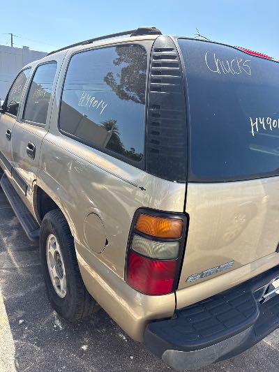 2005 Chevrolet Tahoe Location - Large Trucks & Vans - Row 22 - Stock # H49014