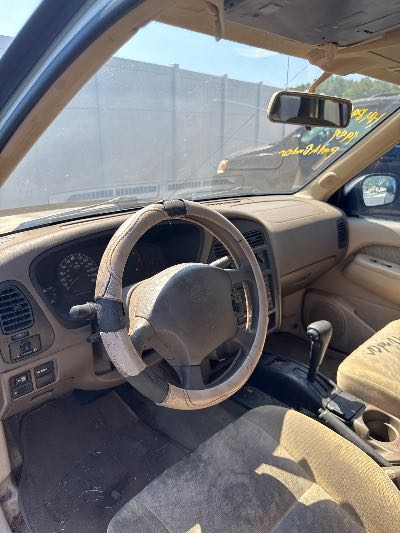 1999 Nissan Pathfinder Location - Imports - Row 29 - Stock # H48989