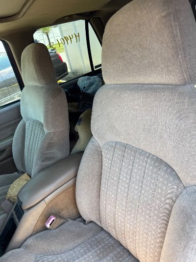 1999 Chevrolet Blazer Location - GM - Row 33 - Stock # H49015