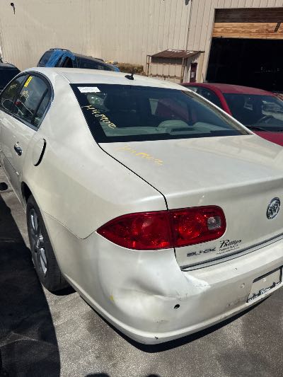 2008 Buick Lucerne Location - GM - Row 33 - Stock # H48902