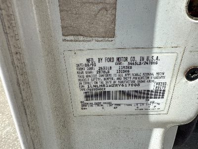 1994 Lincoln Town Car Location - Ford - Row 30 - Stock # H49034